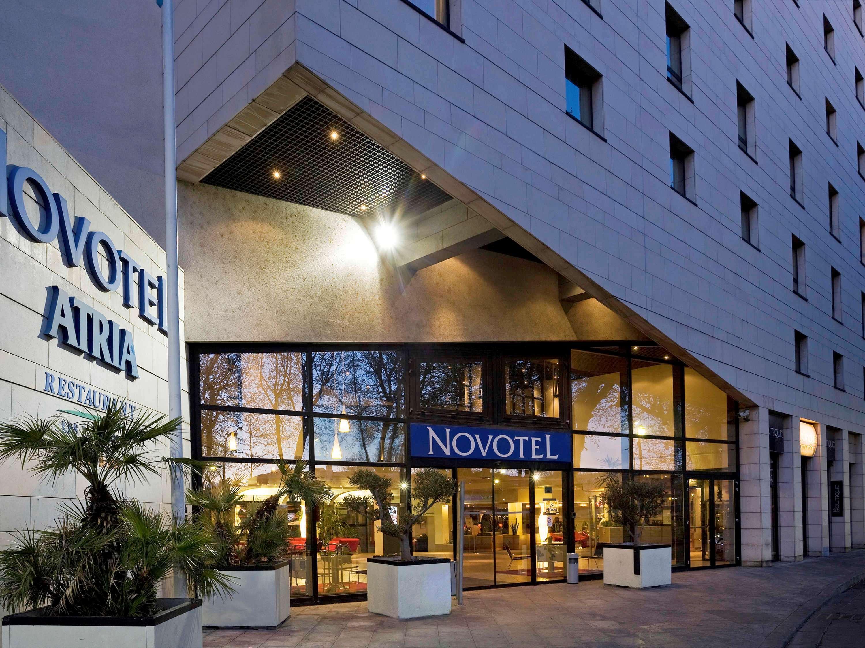 Novotel Atria Nimes Centre ภายนอก รูปภาพ